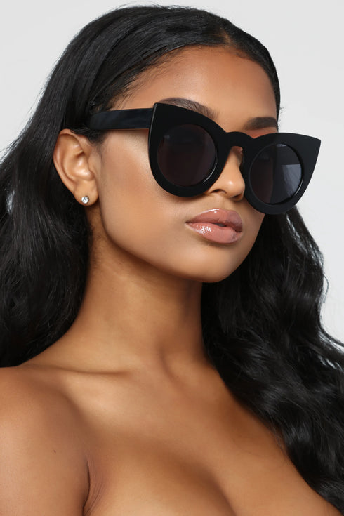 Big Cat Eyes Sunglasses - Black