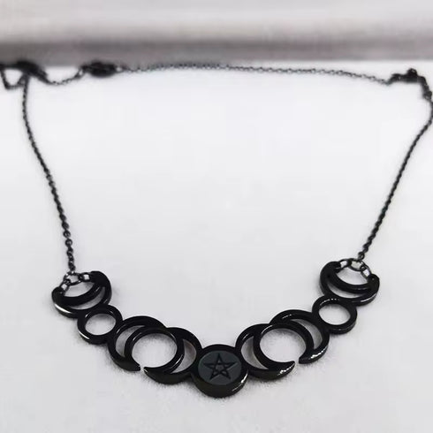 Hecate Necklace - Black