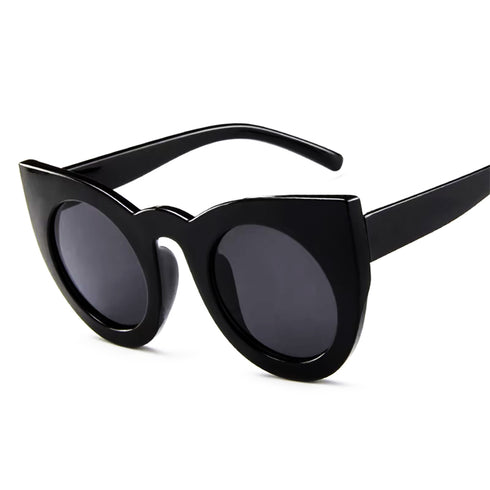 Big Cat Eyes Sunglasses - Black